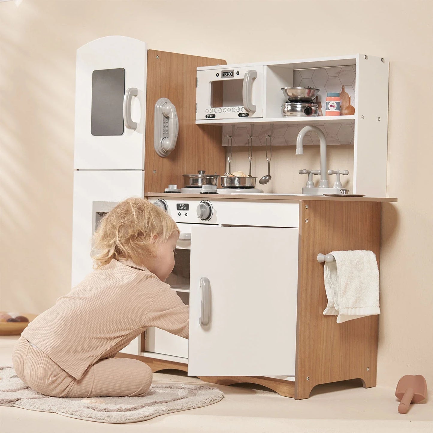 Kidoz Modern Wooden Play Kitchen - White